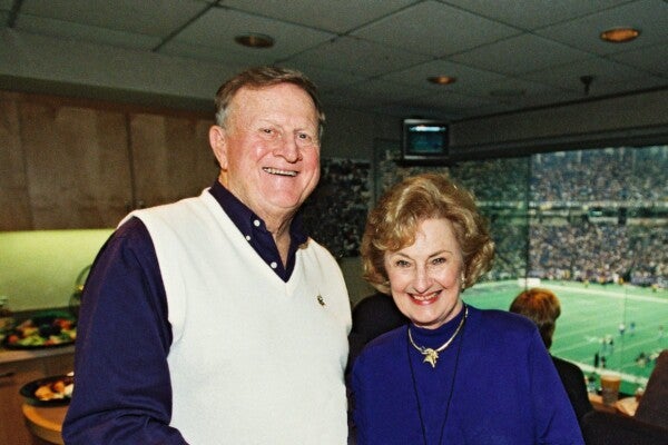 Generous Champion generous champion img 661dafd8c3657