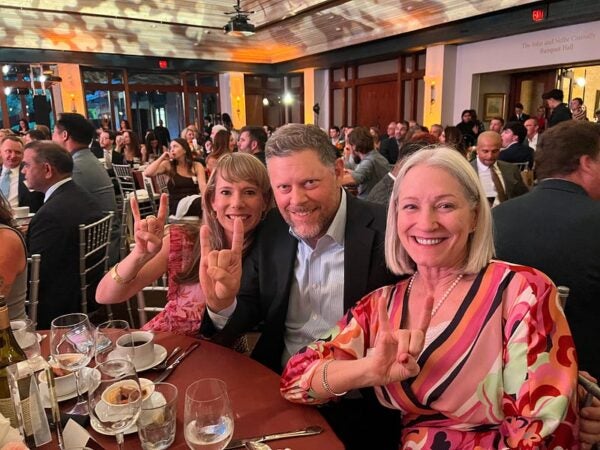 McCombs Alumni Dominate Longhorn 100 Awards mccombs alumni dominate longhorn 100 awards img 660de0393dbcb