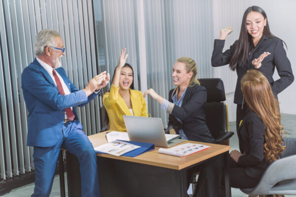 To Manage Teams, a Bit of Negative Accentuates the Positive iStock 1162669922