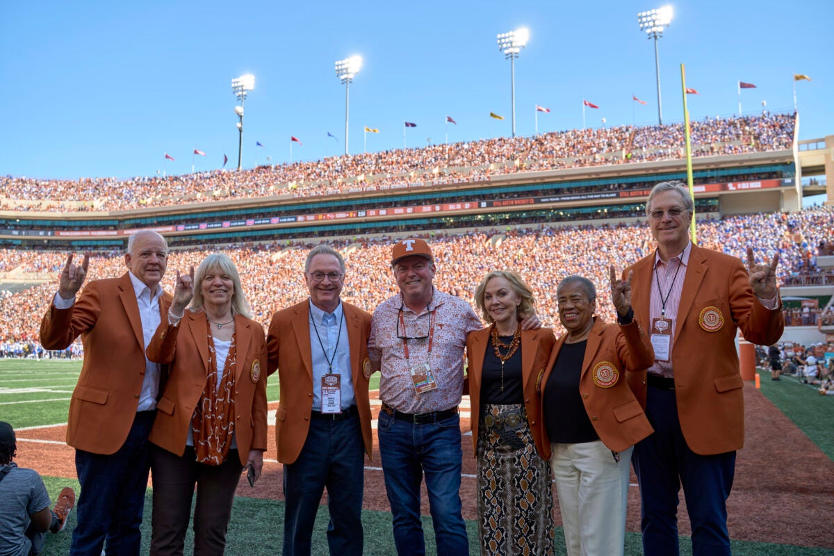 3 McCombs Graduates Among Winners of Texas Exes Distinguished Alumnus Award 2024 DistAlums DKR