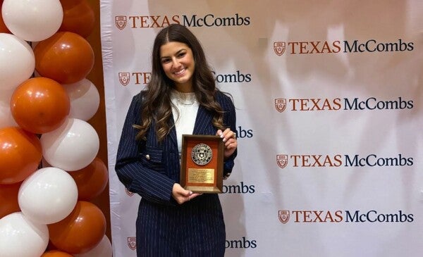 BBA Advisory Board Honors Senior With Rising Star Award Aizenman Daniela 2