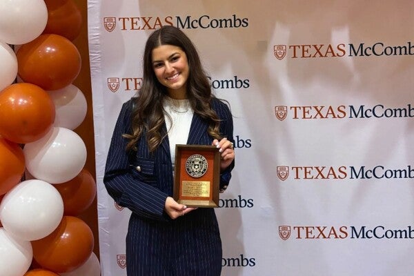 BBA Advisory Board Honors Senior With Rising Star Award Aizenman Daniela 2