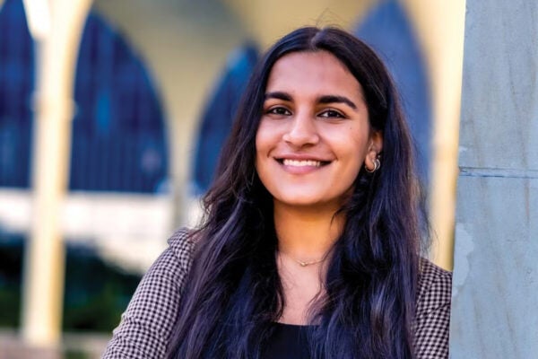 03 Kamal Aakriti 1124 1200x1200 (1)