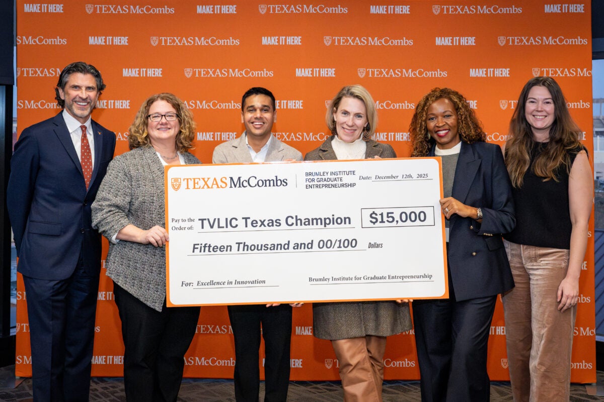 251212 McCombs TVL DSC 7552