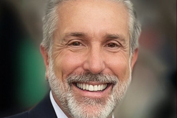 Dave head shot 2023, outdoor formal UT